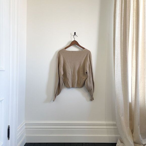 Cropped Long Sleeve Knit - Picture 2 of 2